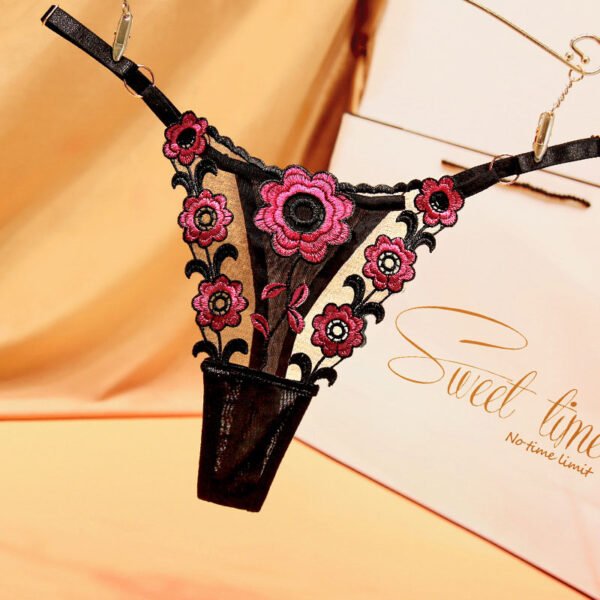SISSY PANTIES