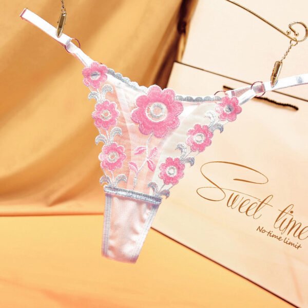 SISSY PANTIES